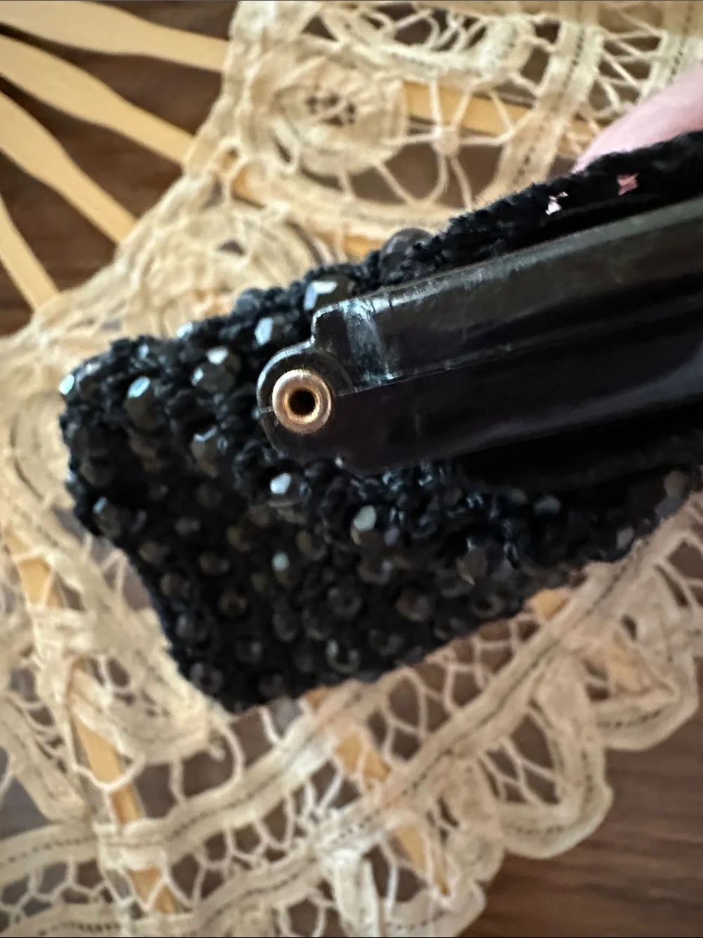 Delilli Made in Italy Vintage Black Beaded Evening Coin Purse w/kiss closure